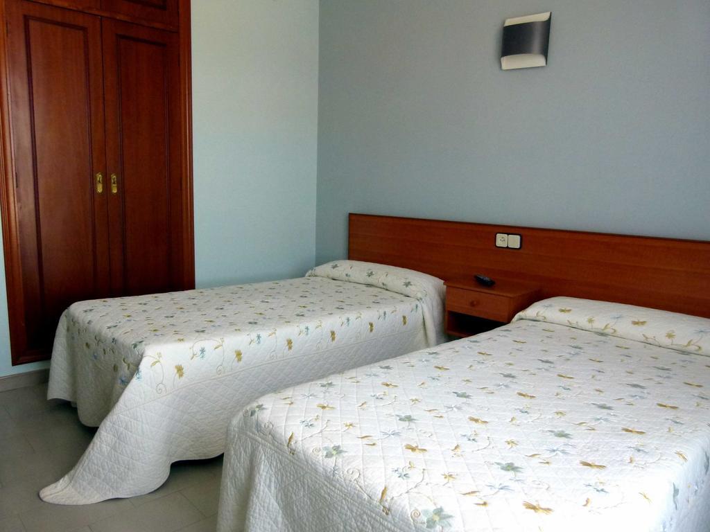 Hostal Chiquin Tapia De Casariego Eksteriør bilde