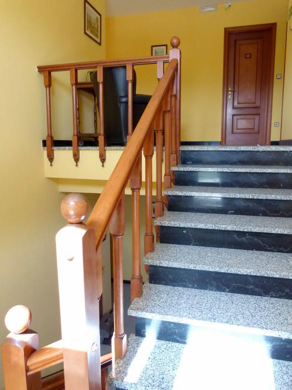 Hostal Chiquin Tapia De Casariego Eksteriør bilde