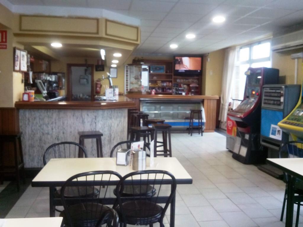 Hostal Chiquin Tapia De Casariego Eksteriør bilde